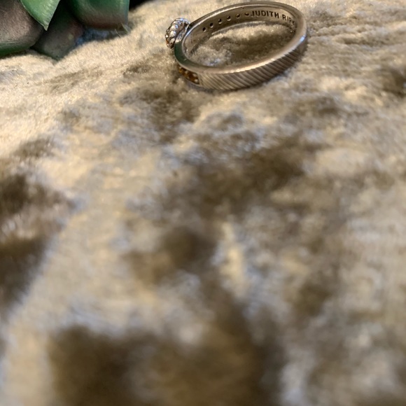 🌟Judith Ripka stackable orange floral ring🌟 - Picture 7 of 8